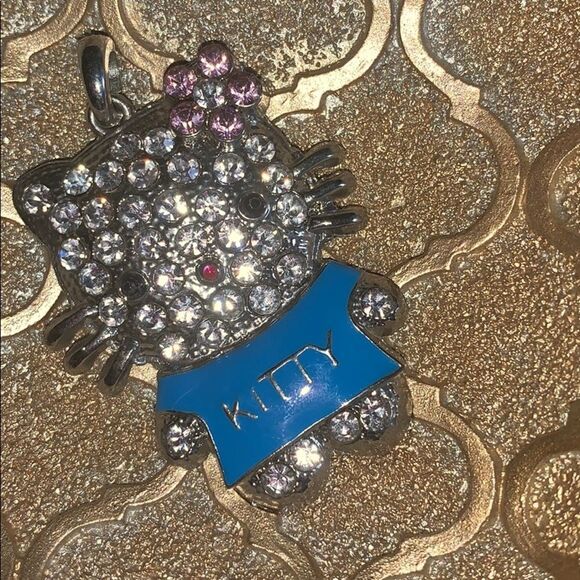 Hello kitty pendant   - Picture 1 of 3
